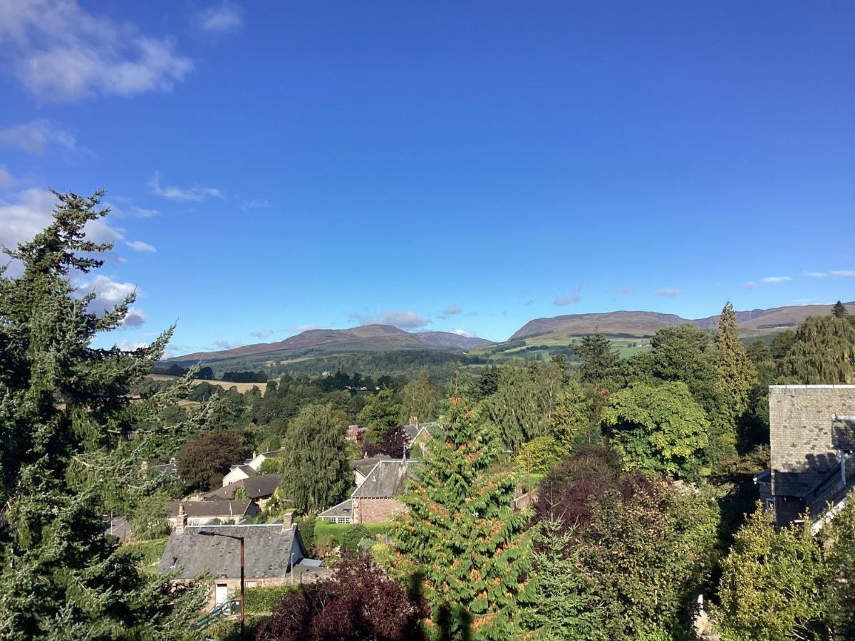 The Viewpoint, 2 Bedroom Apartment In Crieff Exterior foto